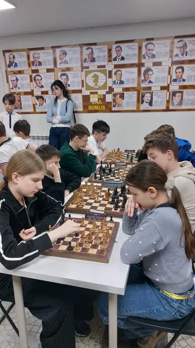 a6f85697-c9f4-453e-9aa7-010d77e99e9b